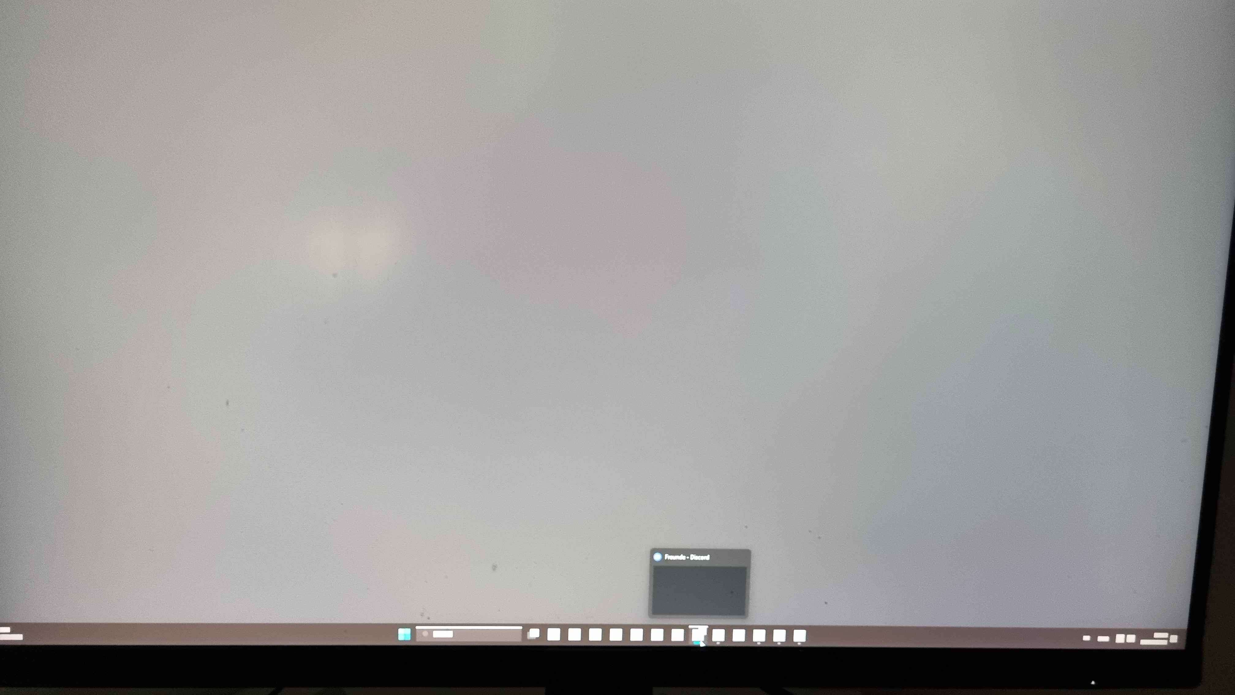 randomly all icon, text, buttons and background gone white - Microsoft Q&A