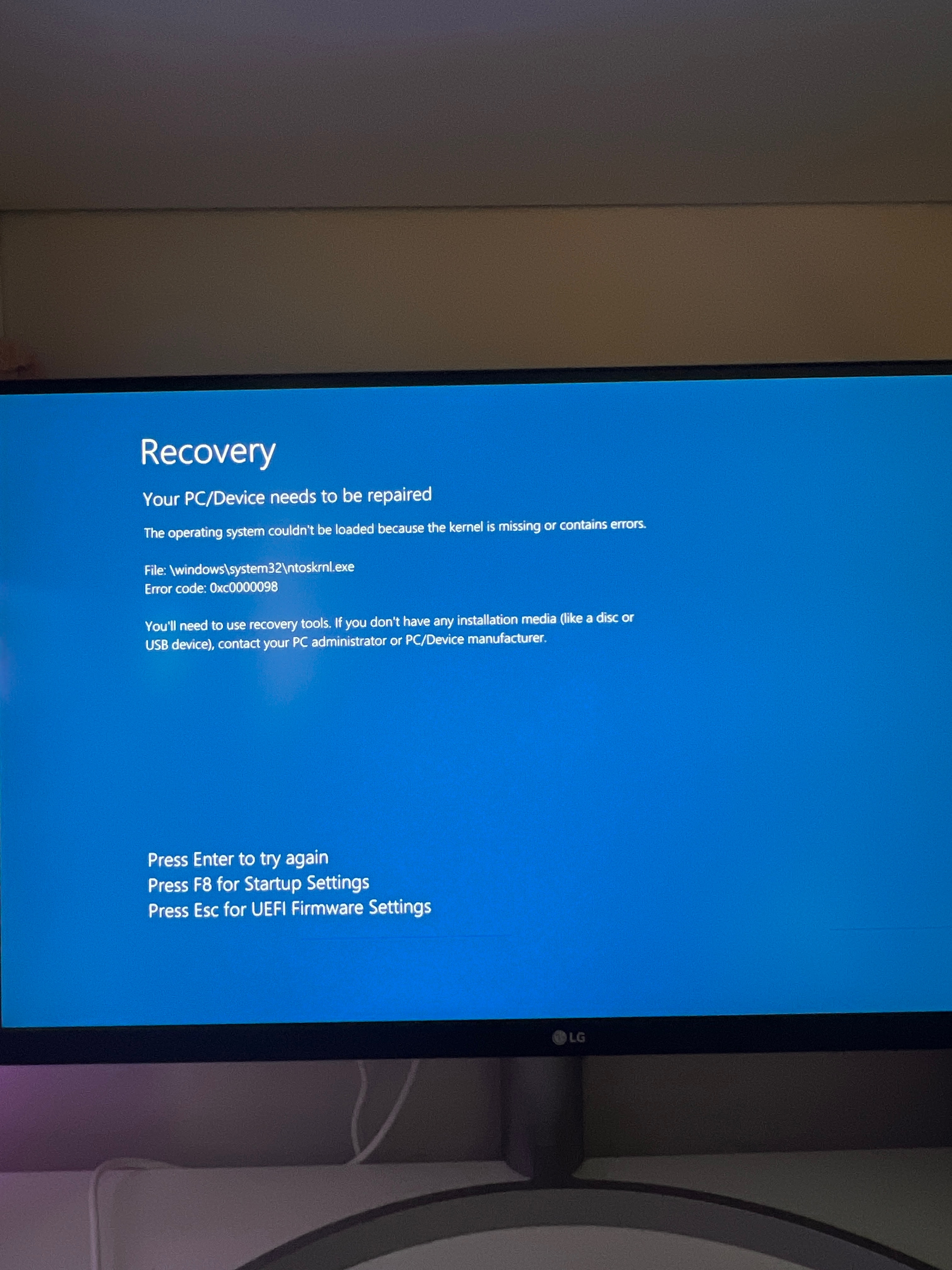 Error code 0xc0000428 when trying to install OS on new pc