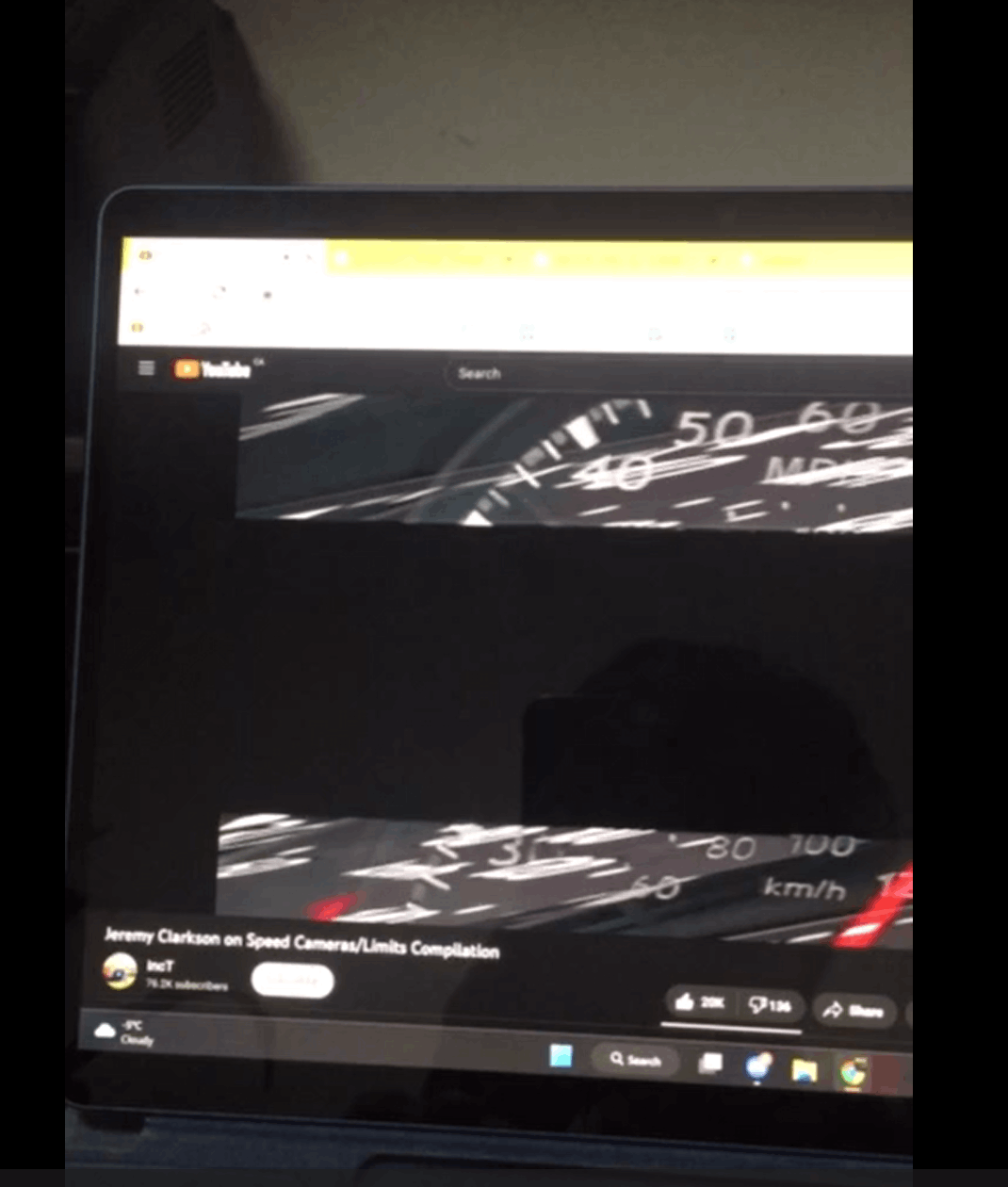 Surface Pro 9 Screen Issue - Microsoft Q&A