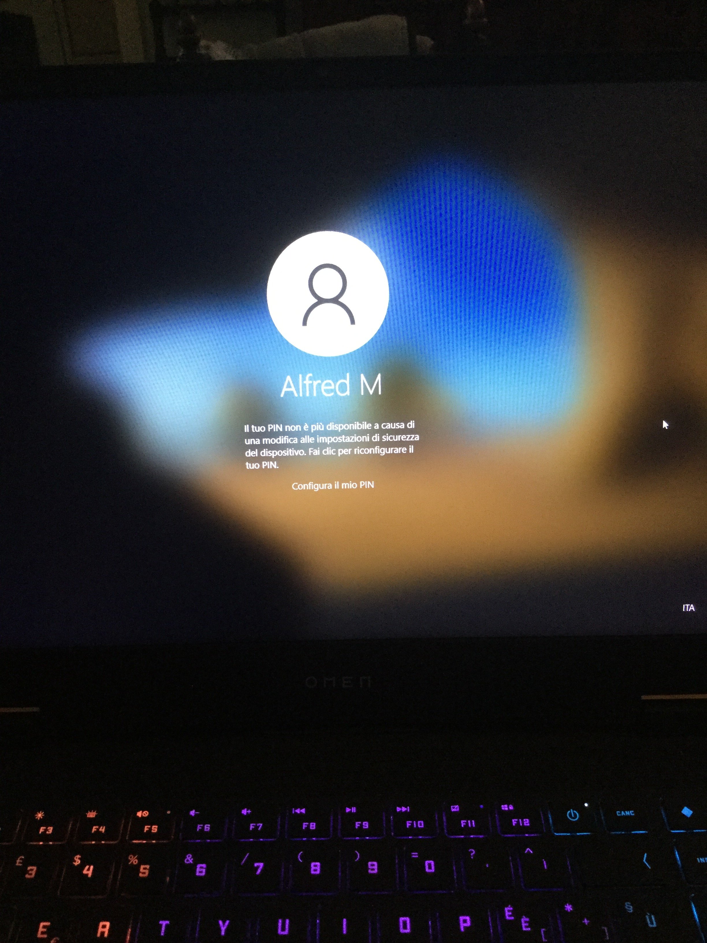My pc is basically stuck for a windows bug I can't seem to bypass. Need ...