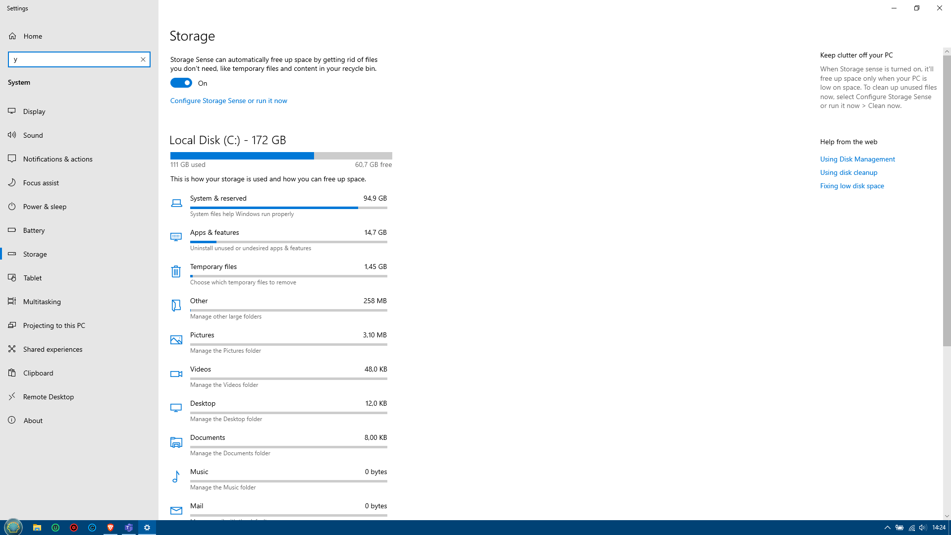 Windows 10 shows weird storage numbers inside the storage settings