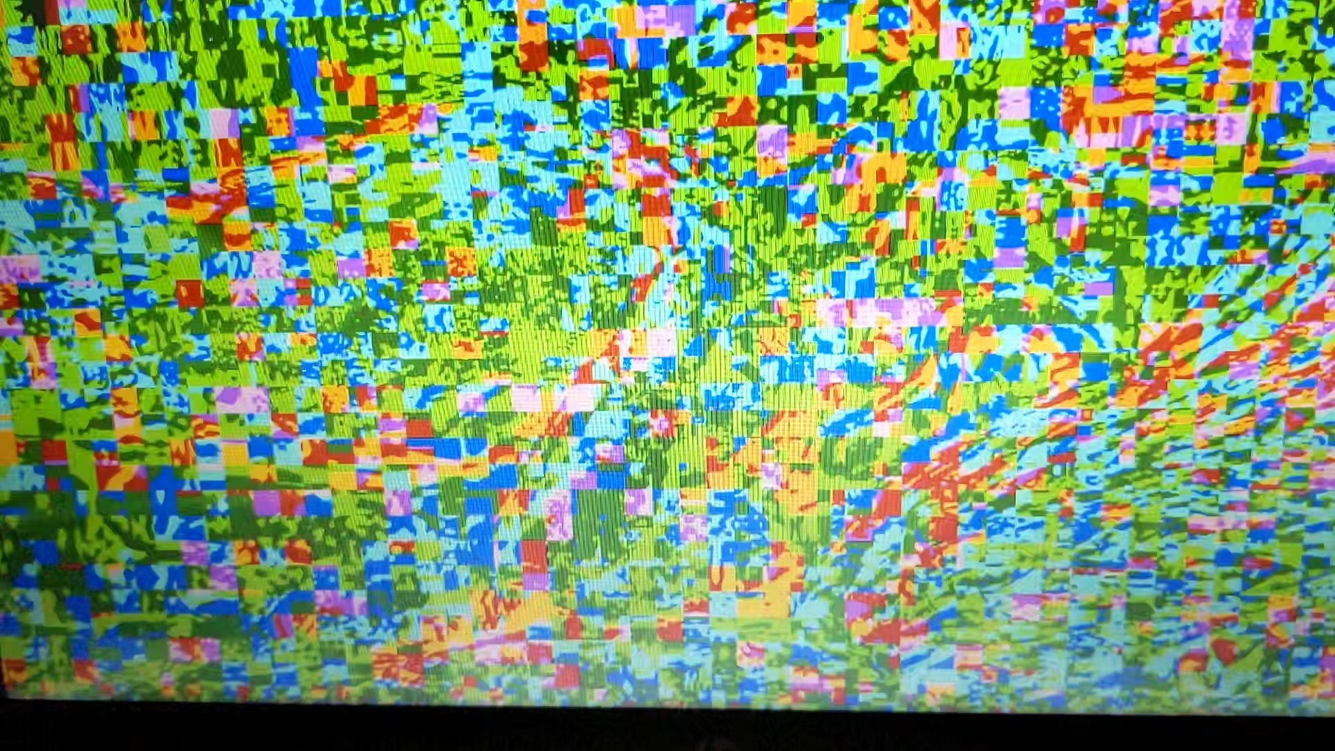 Why does my screen pixelate while playing videos? - Microsoft Q&A