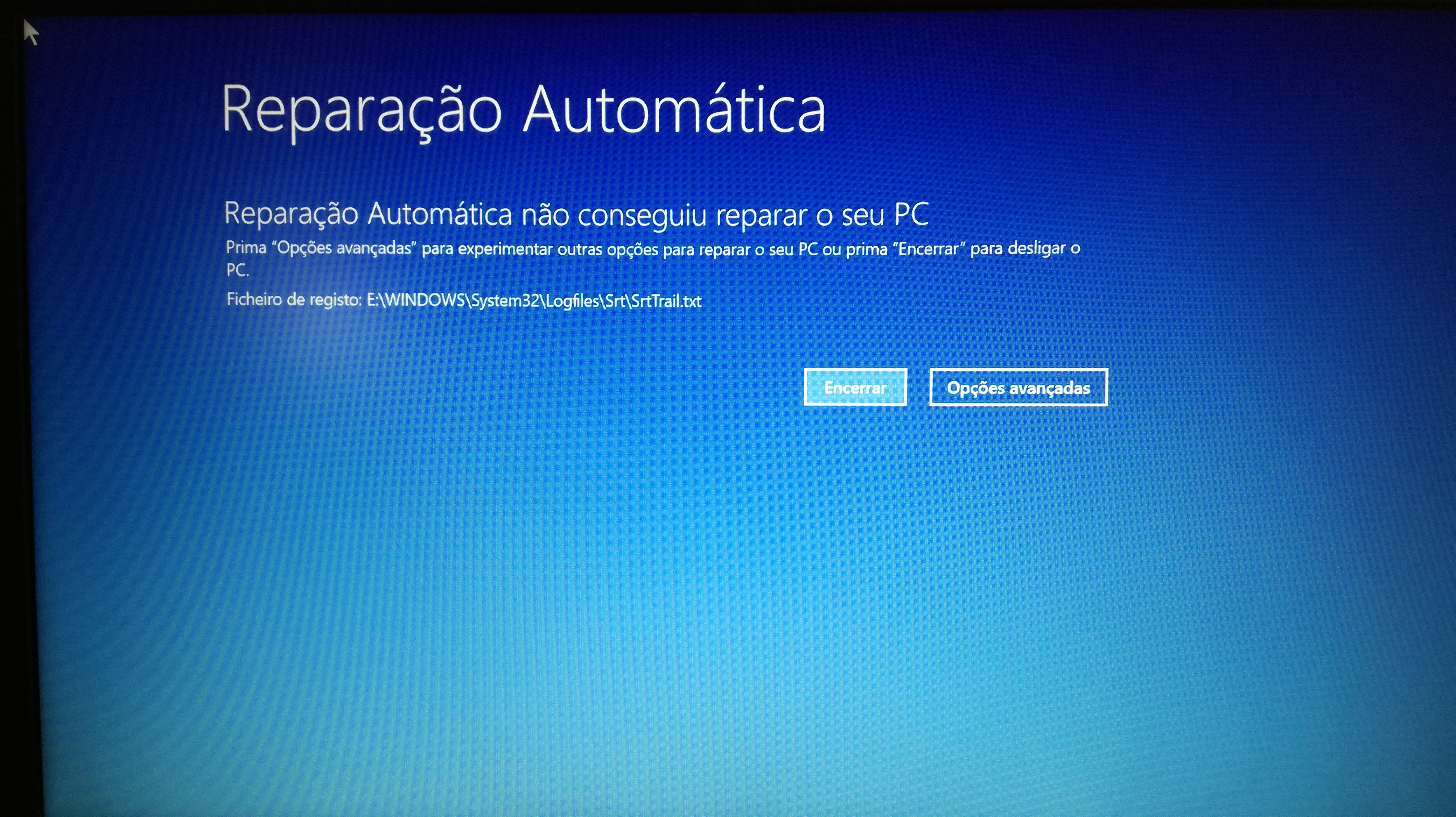 Problemas com a inicialização do Windows 10 - log SrtTrail.txt