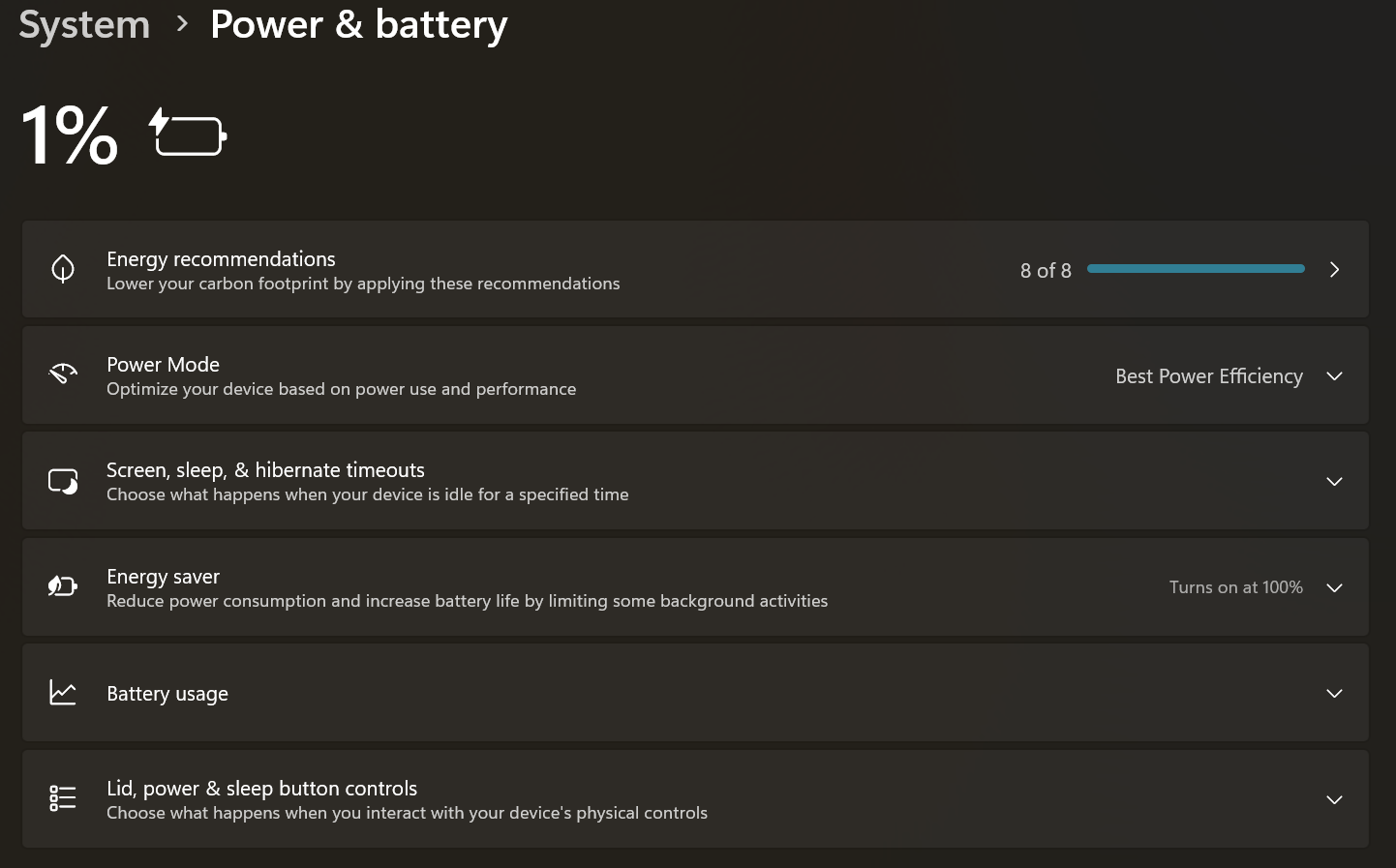My battery is displaying 1%, but my battery report says that it's full ...