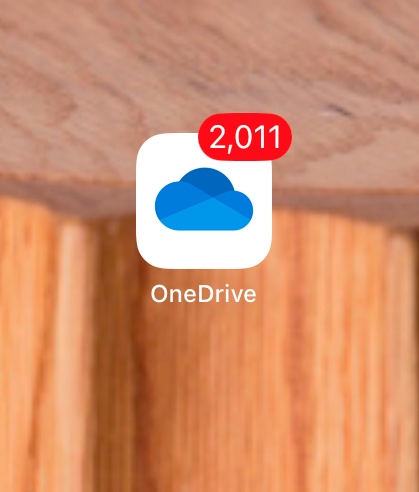 How do I clear the notification badge on OneDrive app on ipad ...