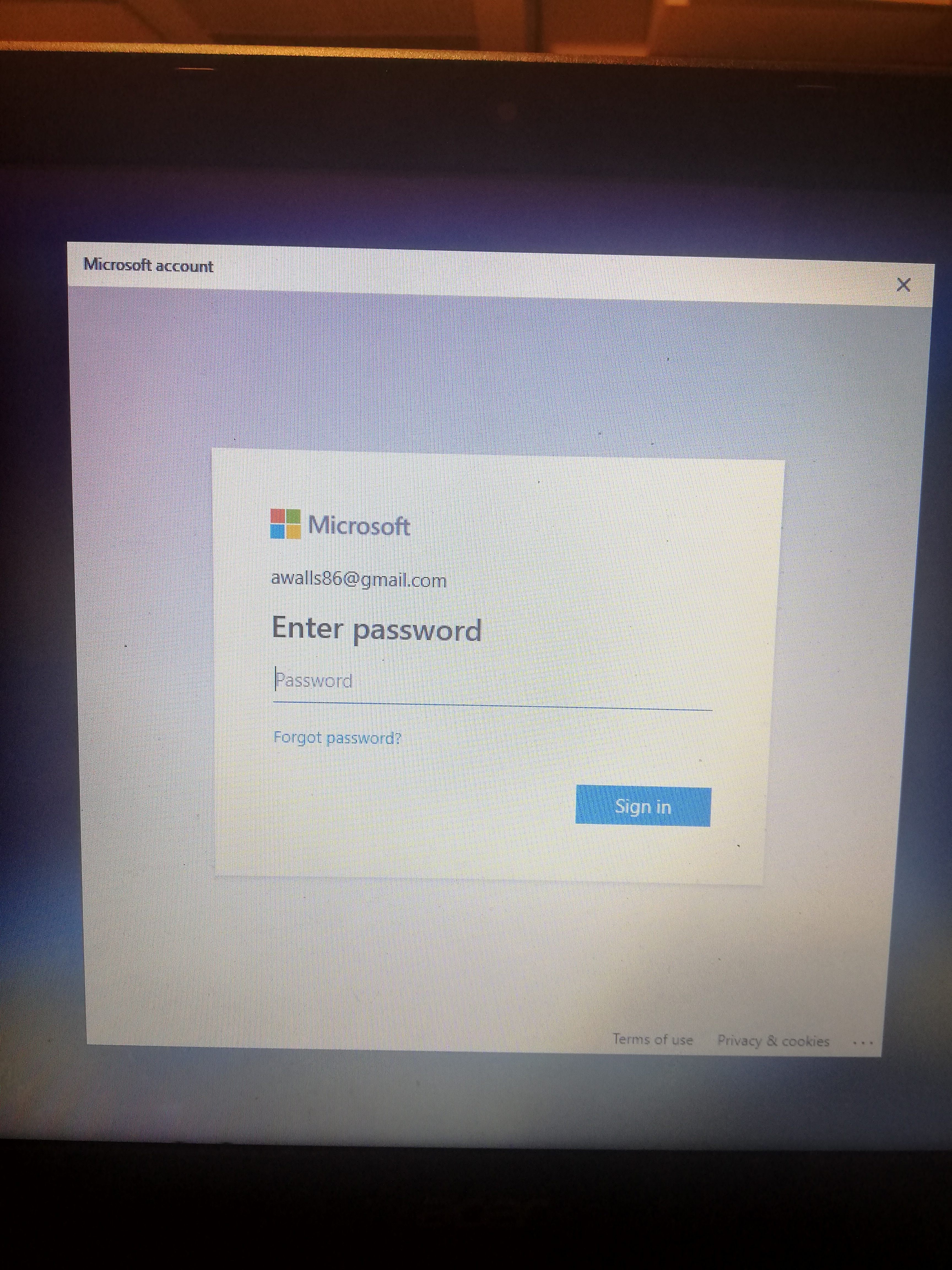 Windows 10 sucks... Why does it take 5 minutes to log in now ...