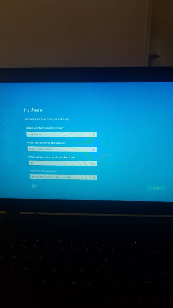 windows 10 clean installation loop - Microsoft Q&A