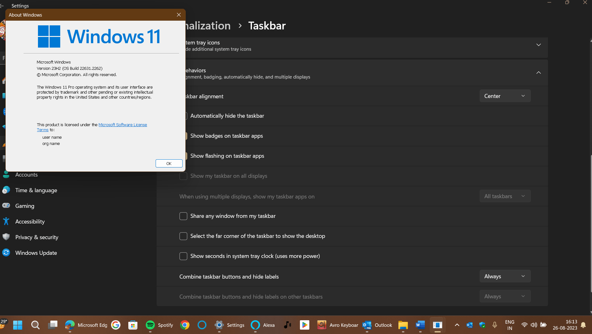 Why the labels beside the icons on the taskbar are not getting removed ...