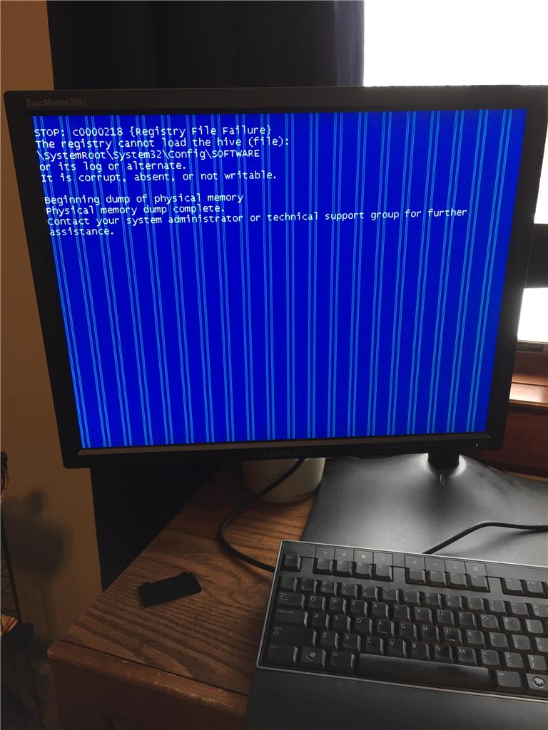 Windows XP Pro OEM System32\config\system Corruption/Missing Error
