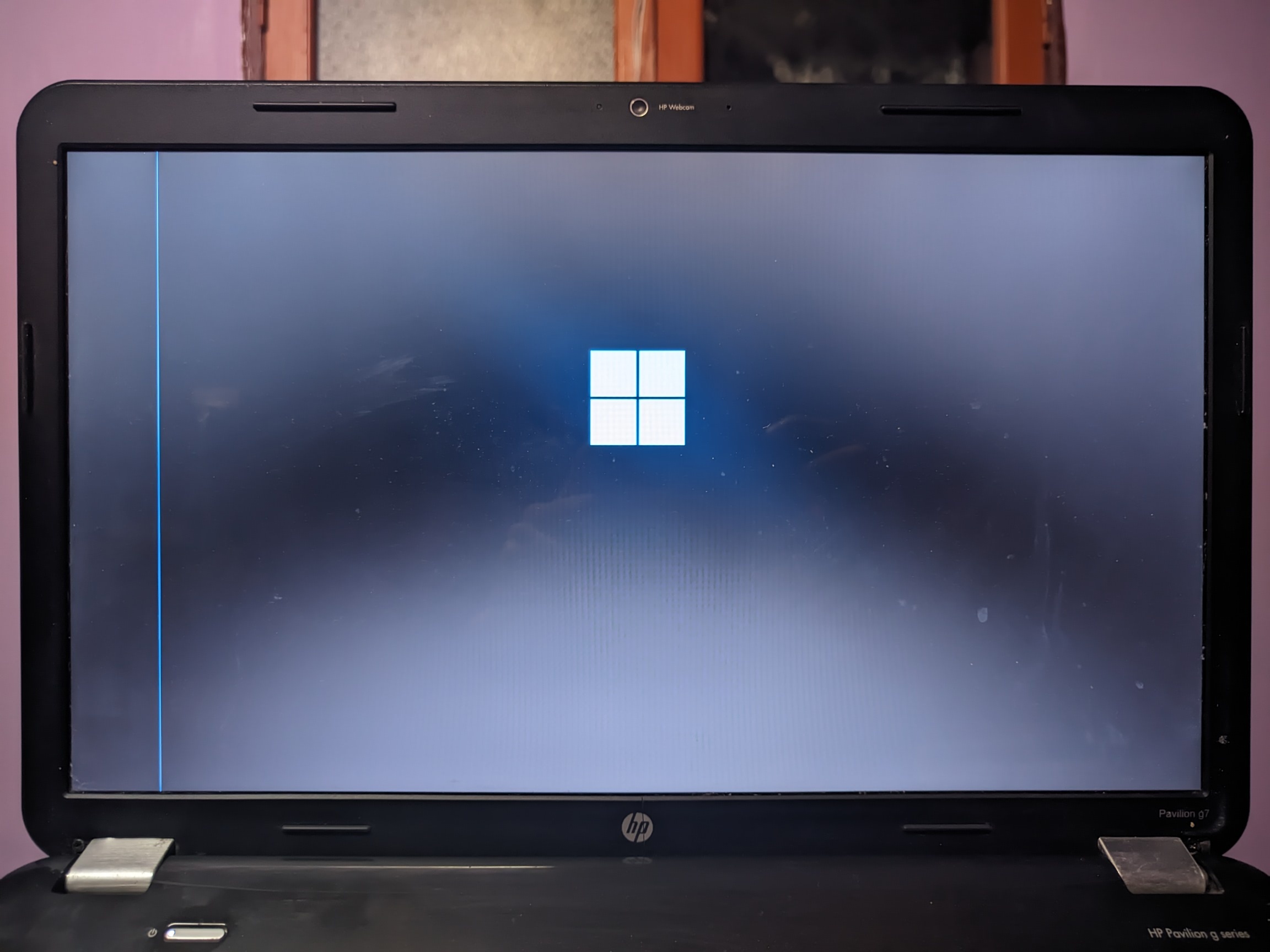 What causes the most recent stable build of Windows 11 to become stuck ...