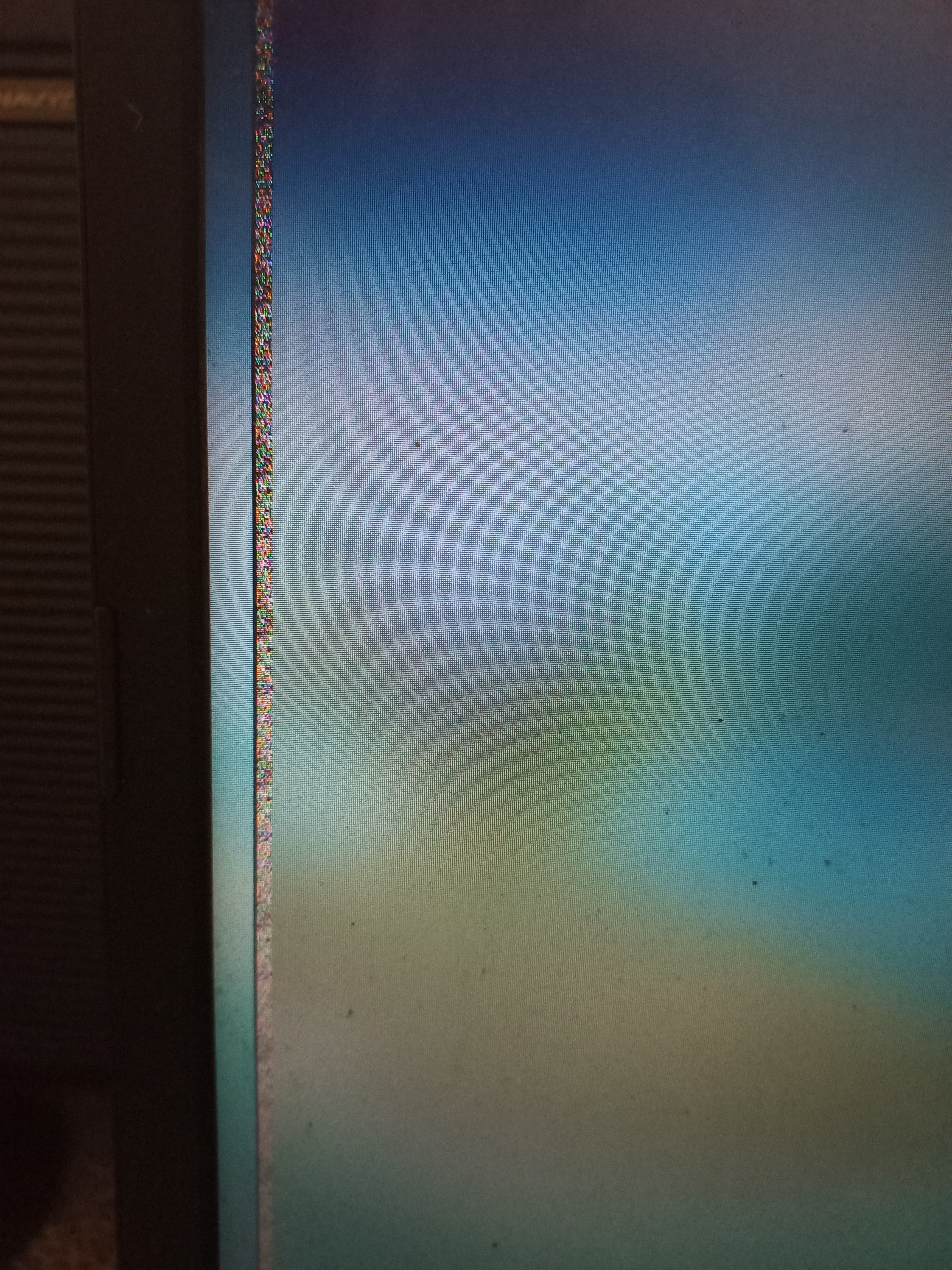 Vertical Lines When Starting Windows/Entering Password - Microsoft Q&A