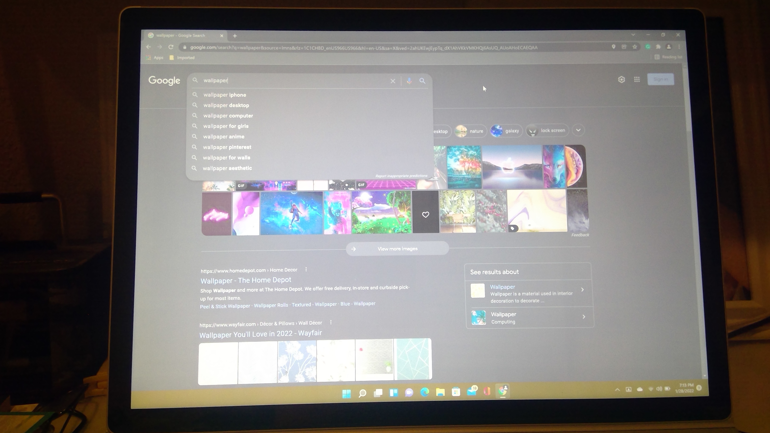 Microsoft Surface Book 3 with Display Flickers and Inaccurate Color ...