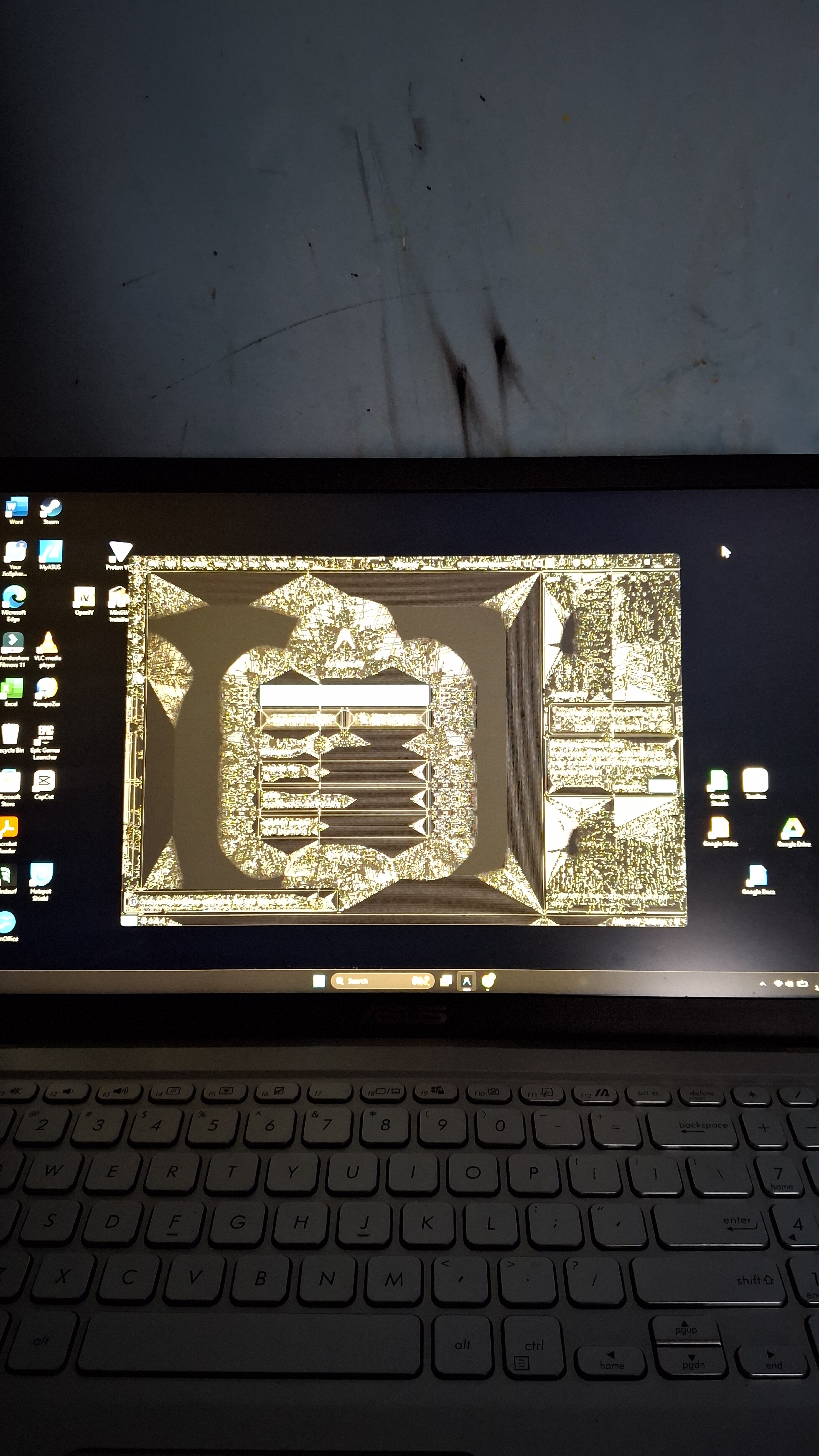 Severe Graphical Glitches and White Static Noise inside Application ...