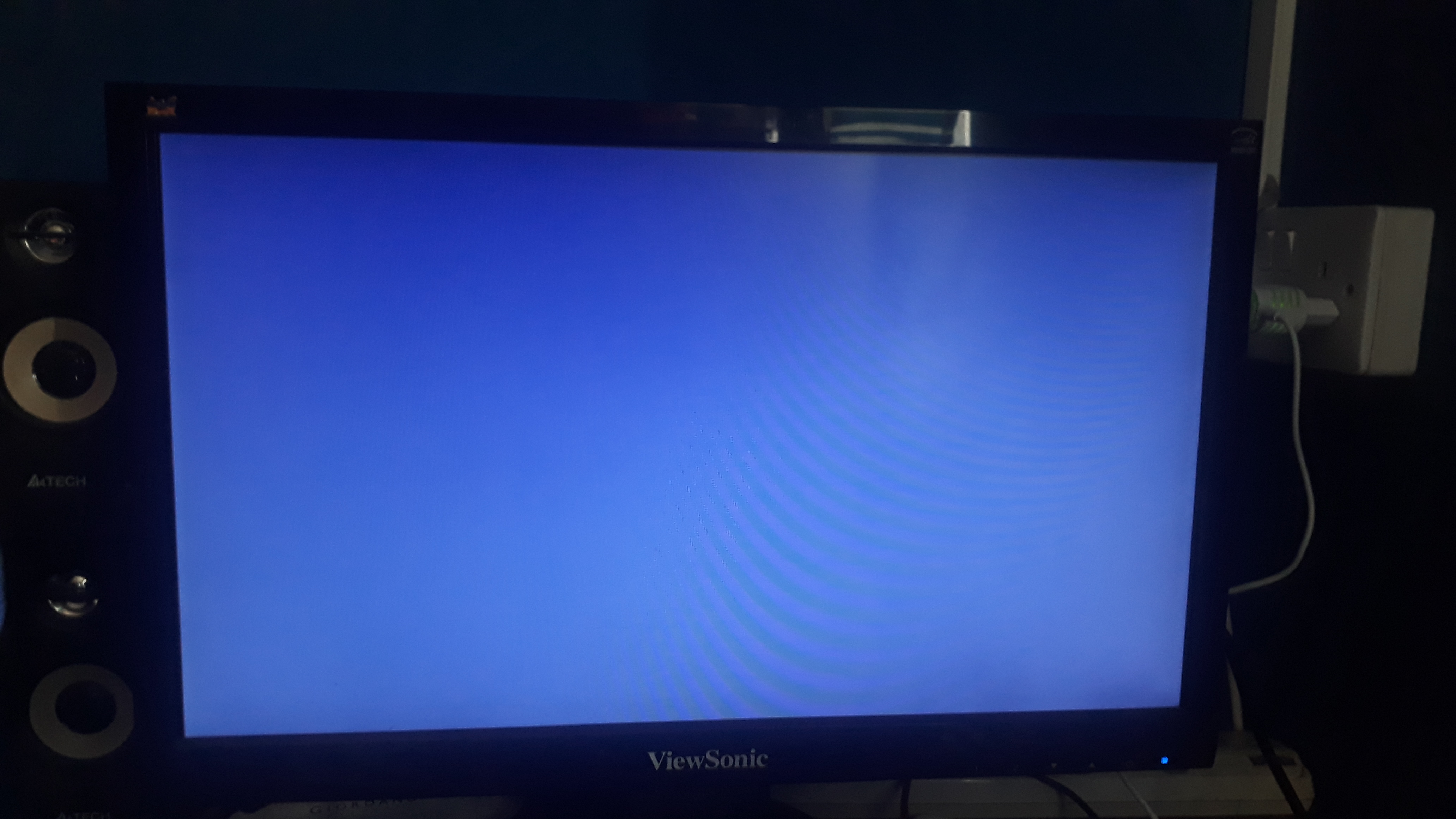 Different Colour flashing on screen when pc starts - Microsoft Q&A