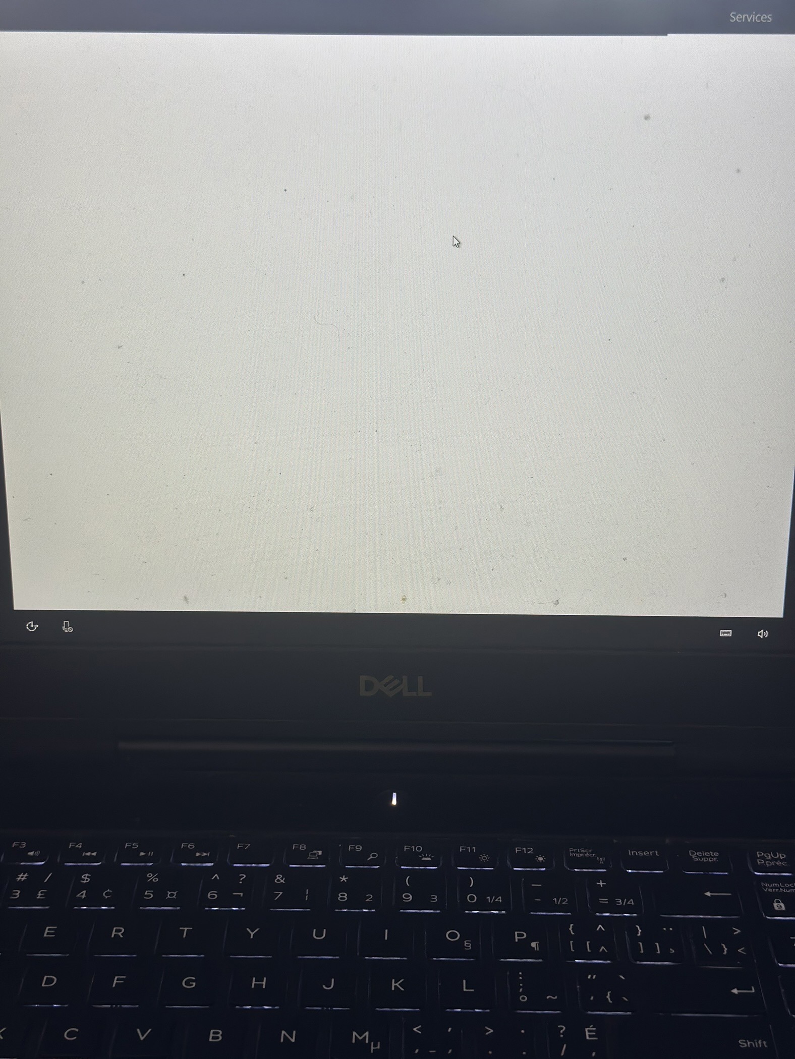 How to fix white screen while reinstall Window??? Microsoft Q&A