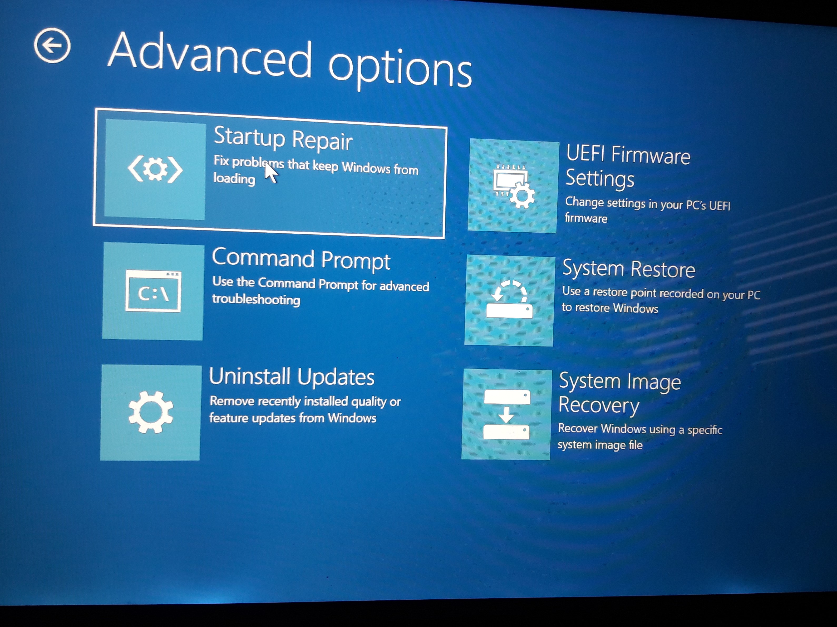 Can't sign in to Windows 10...get blue screen with language option ...