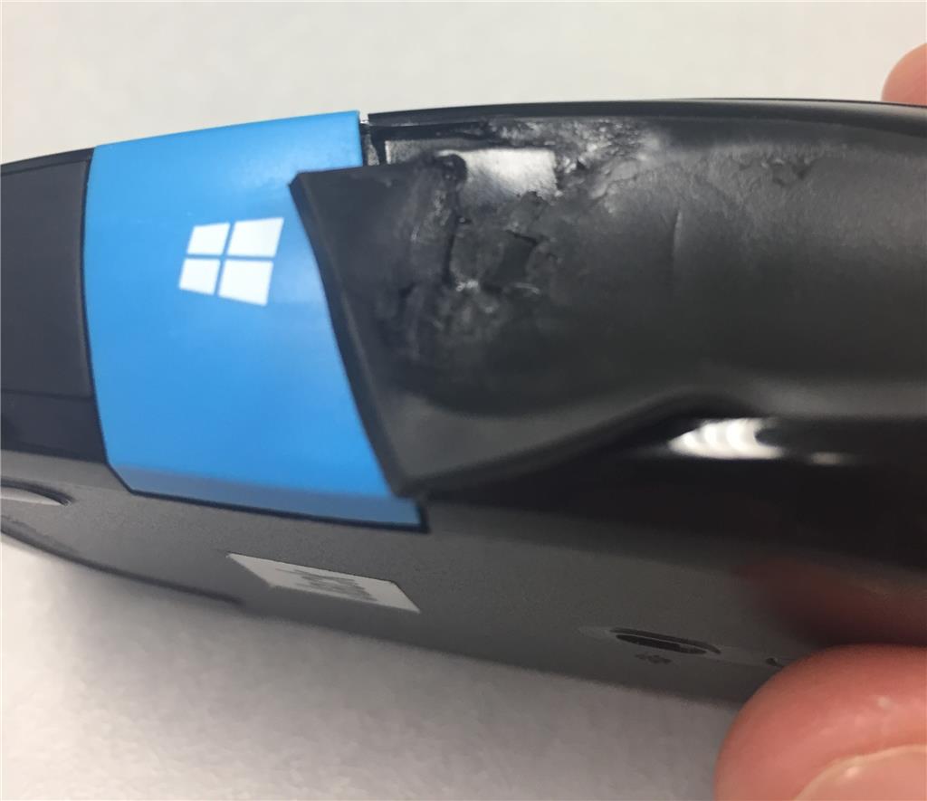 Sculpt Comfort Bluetooth Mouse rubber disintegrating - Microsoft Q&A