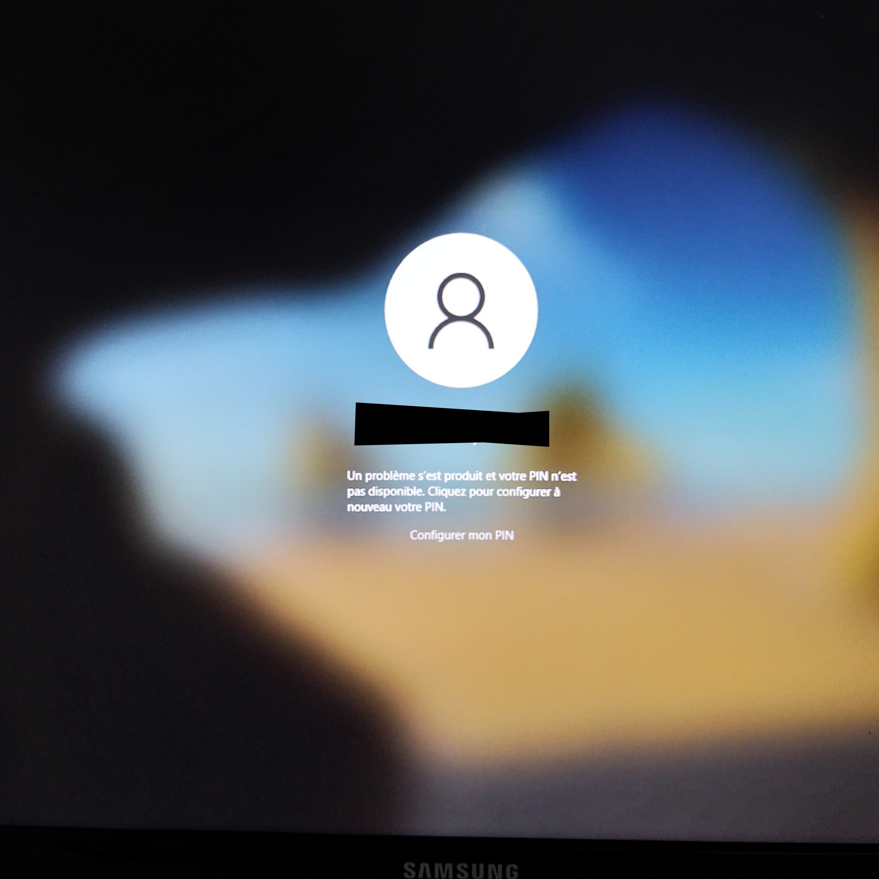 Ordinateur complètement bloqué et code PIN inaccessible - Microsoft Q&A
