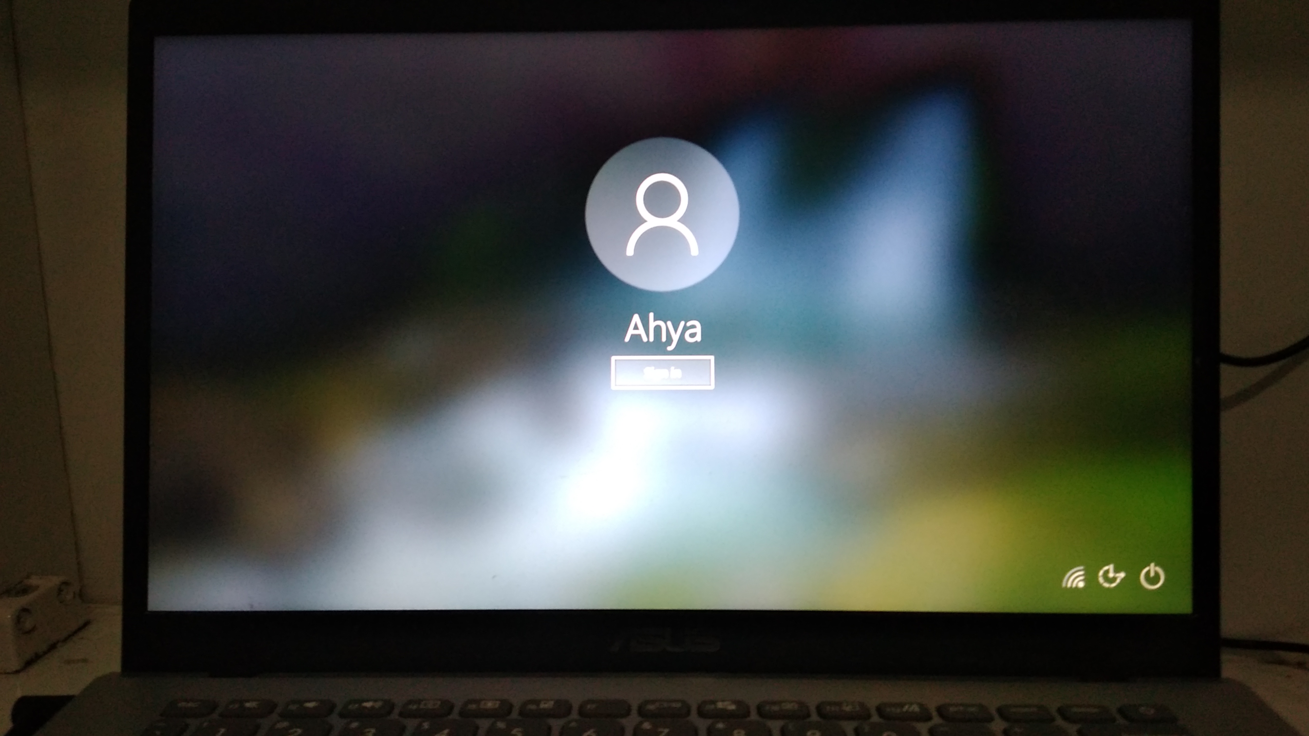 my desktop icon became a mess after i restart it - Microsoft Q&A